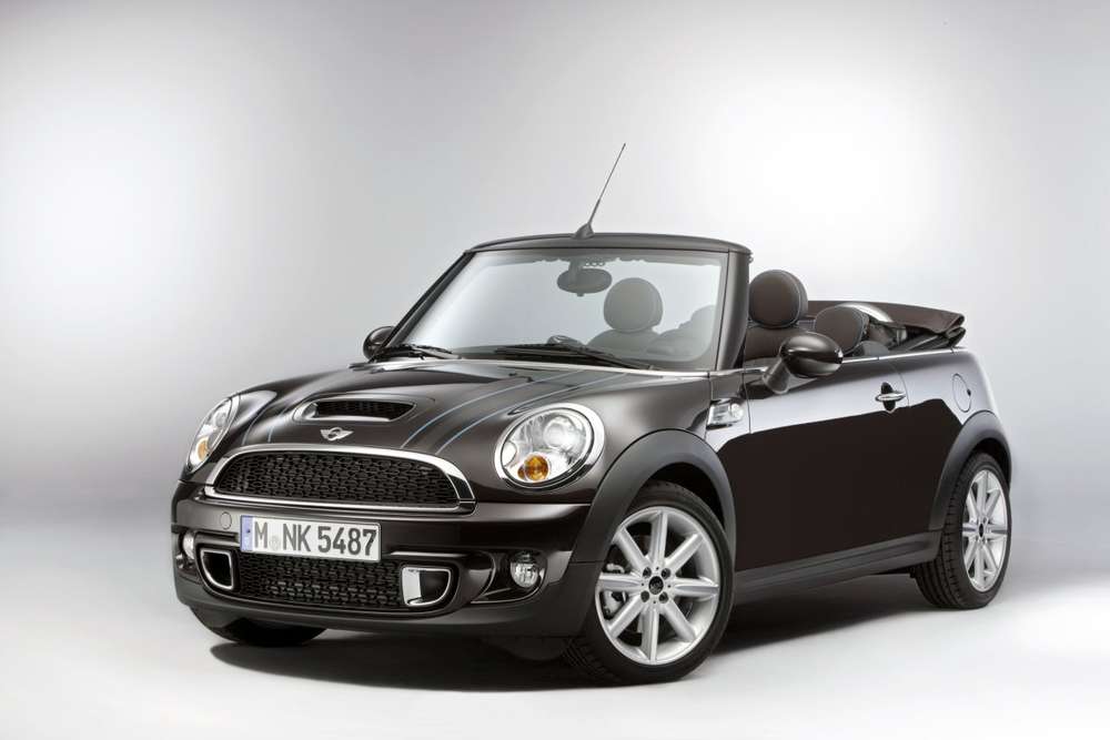 Mini тестирует новый Cooper Cabrio
