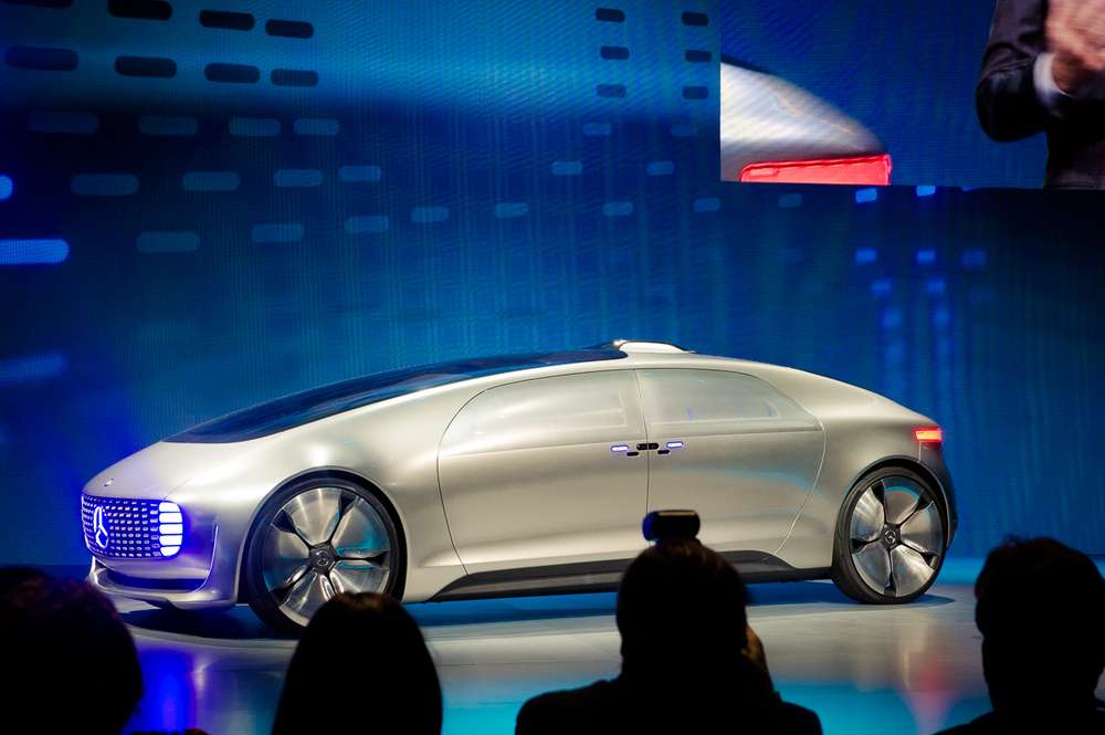 Mercedes f015 Luxury Concept