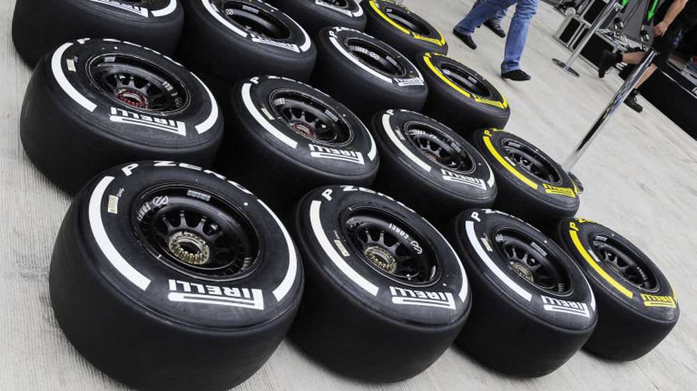 В Pirelli скорректировали выбор составов для Бразилии
