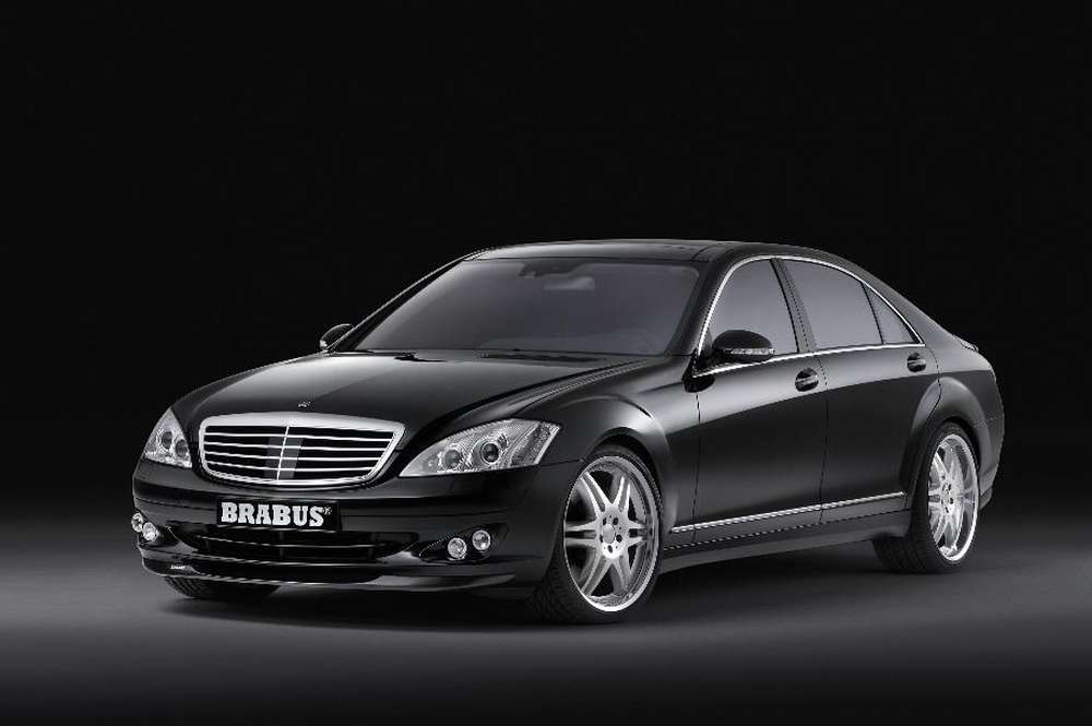 Продажи нового S-Class достигли отметки в 100,000 единиц