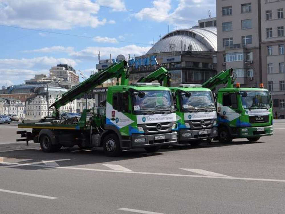 Московские эвакуаторы оборудуют видеорегистраторами