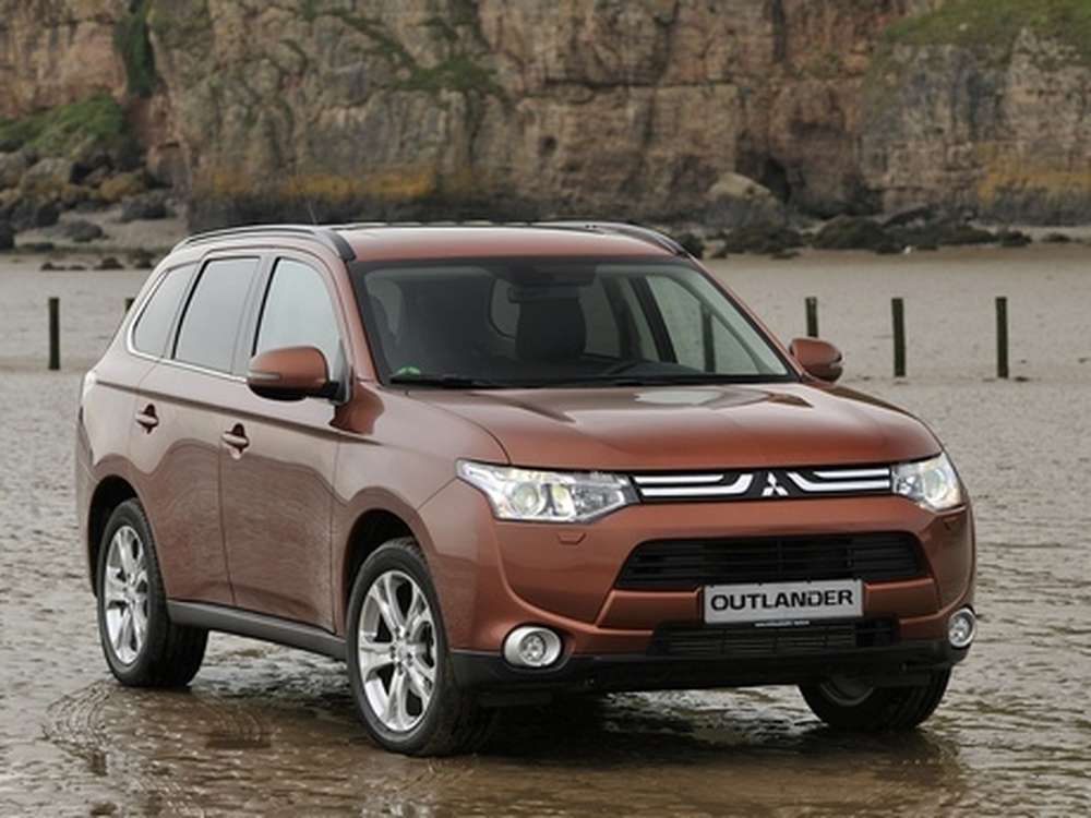 Mitsubishi Outlander вошел в пятерку самых популярных SUV в России