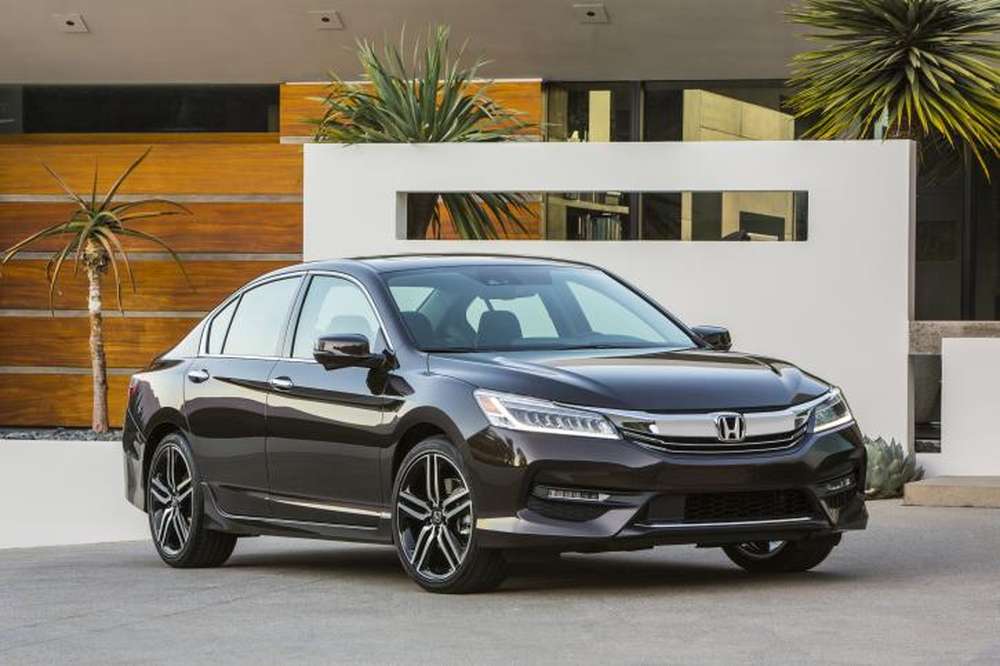 В США стартуют продажи обновленного седана Honda Accord