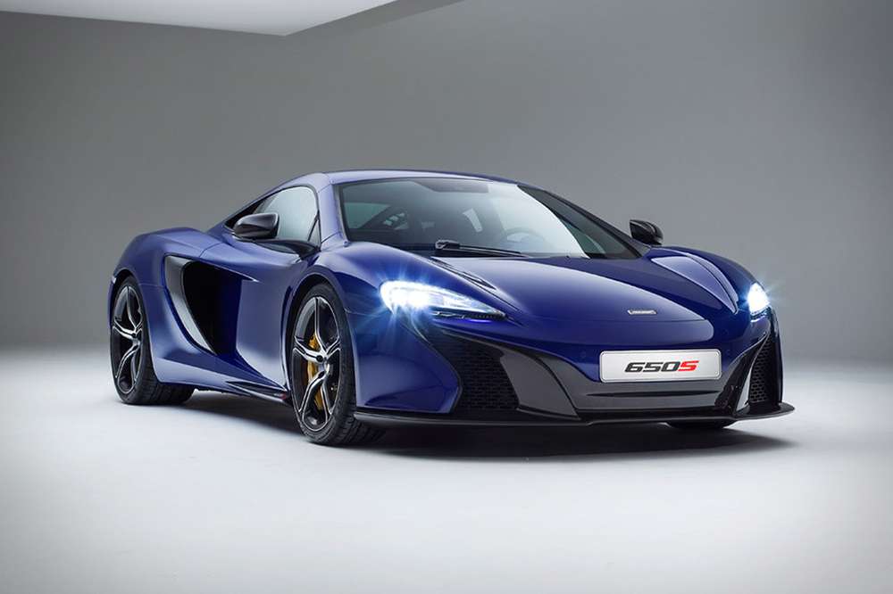 Особой легкостью и мощью отличится супекар McLaren 650S