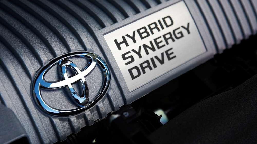 Toyota с 1995 года продала 8 миллионов гибридов