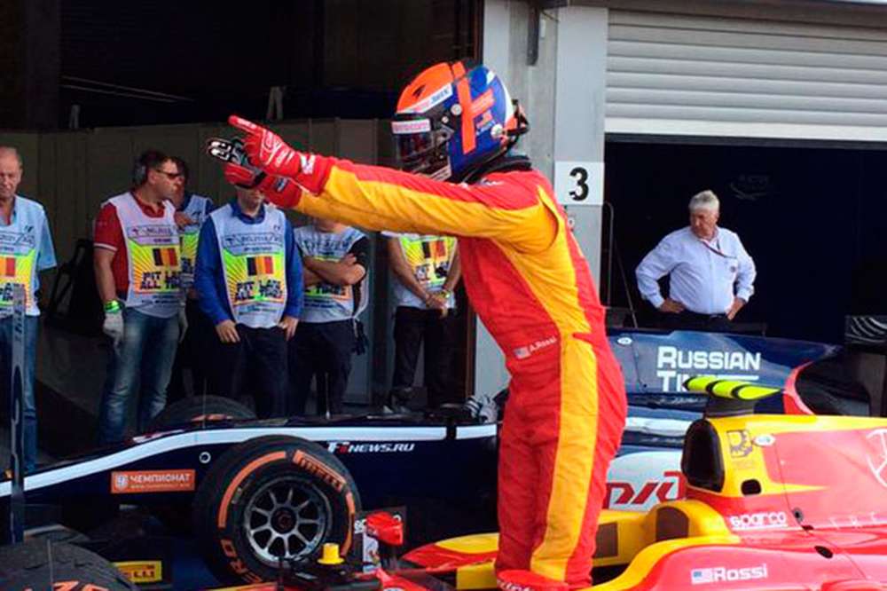 GP2: Росси выиграл спринт в Бельгии, Эванс третий