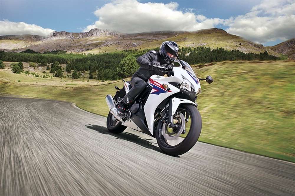 Компания Honda отзывает модели CBR500R и CB500F 2013-2015