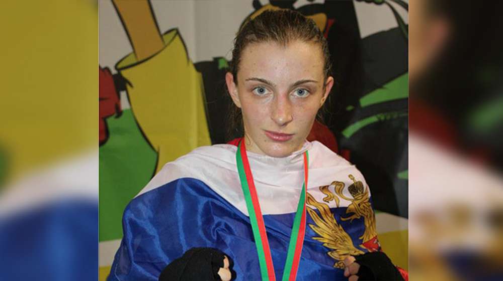 Чемпионка мира по тайскому боксу расстреляла автоледи на дороге