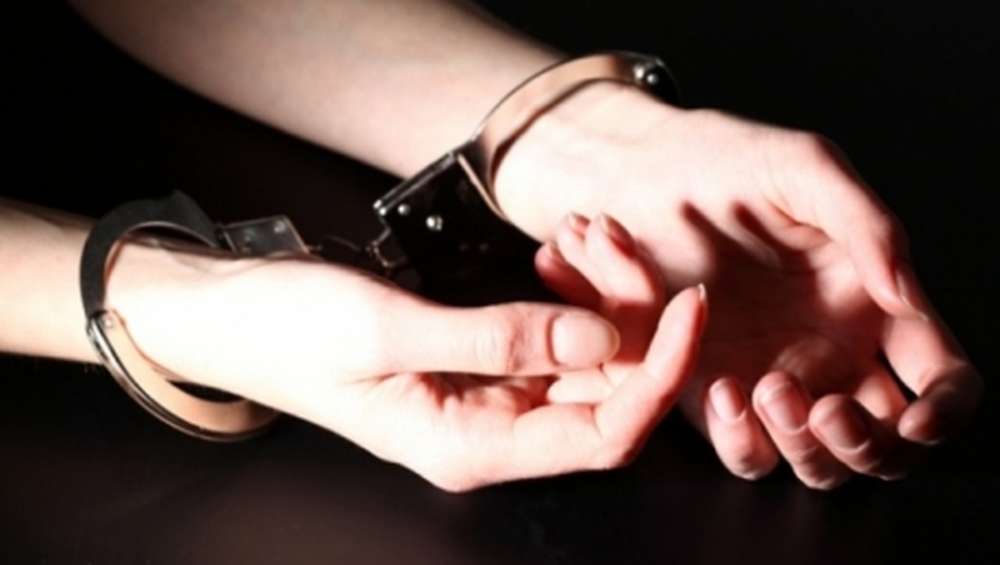 В Павлодаре 19 - летняя девушка угнала автомобиль