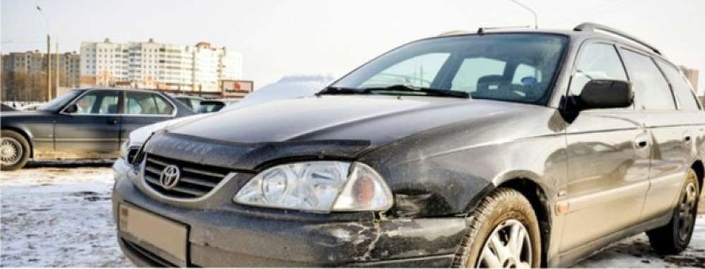 На пешеходном переходе в Минске Toyota сбила девушку