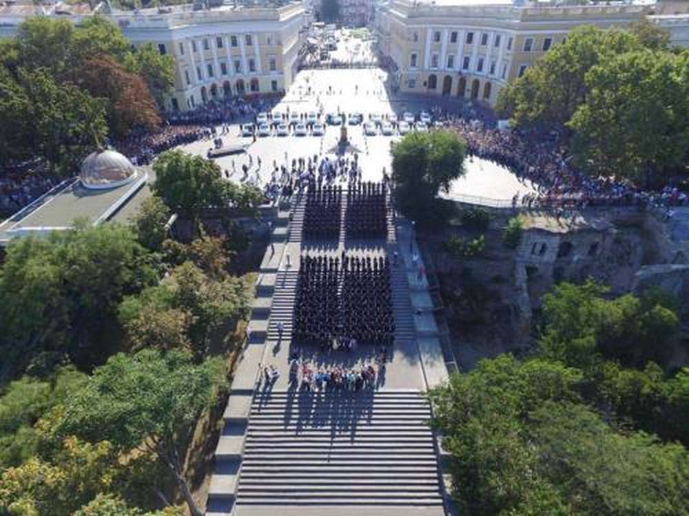 В Одессе на улицы вышла новая полиция