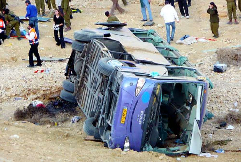 Авария в Зимбабве унесла жизни 25 пассажиров автобусов
