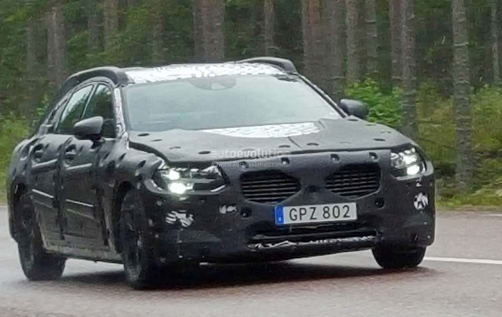 Новый флагман Volvo засекли на тестах