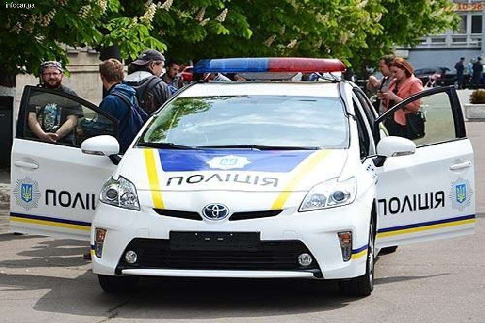 МВД закупило для патрульных авто правильные мигалки