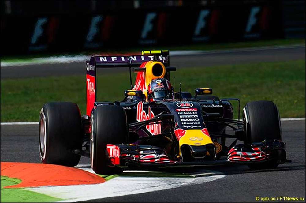 В Red Bull Racing планируют двойную замену моторов