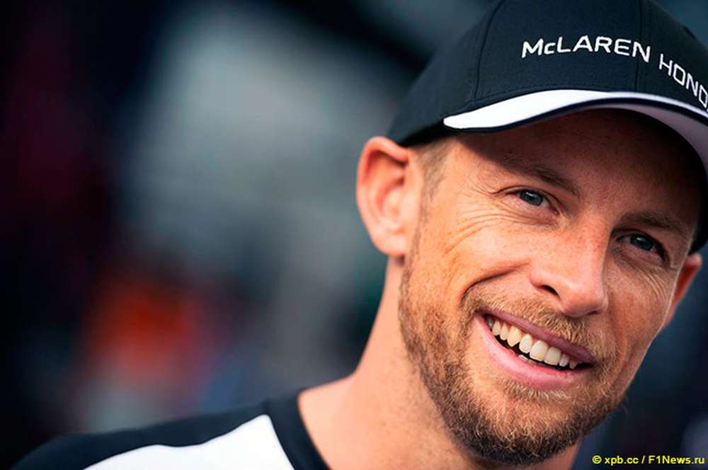 В McLaren намерены сохранить состав в 2016-м