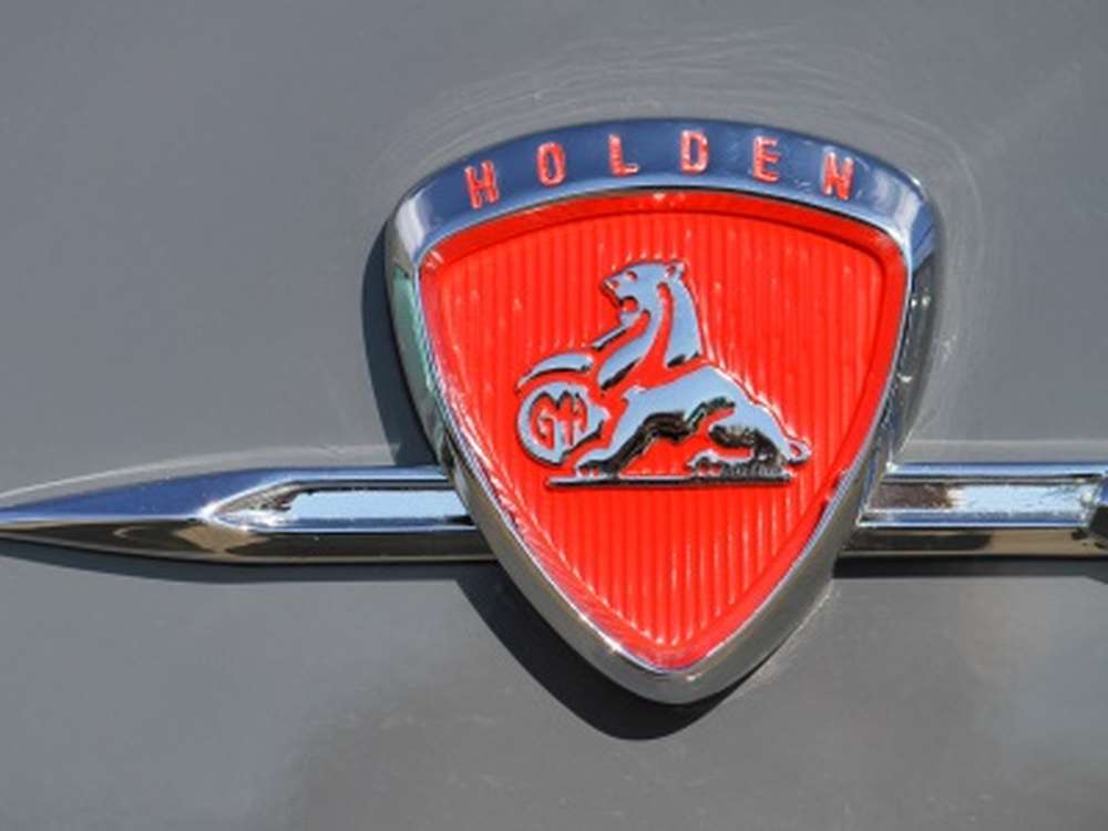 Компания Holden намерена сохранить название Commodore