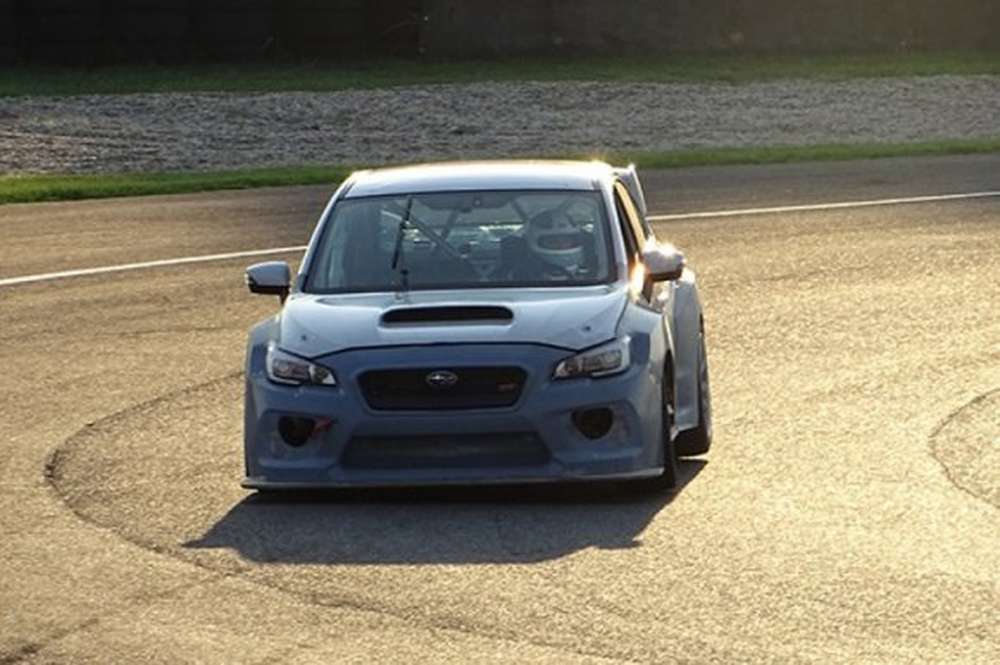 Top Run вывела на тесты Subaru WRX STi для TCR