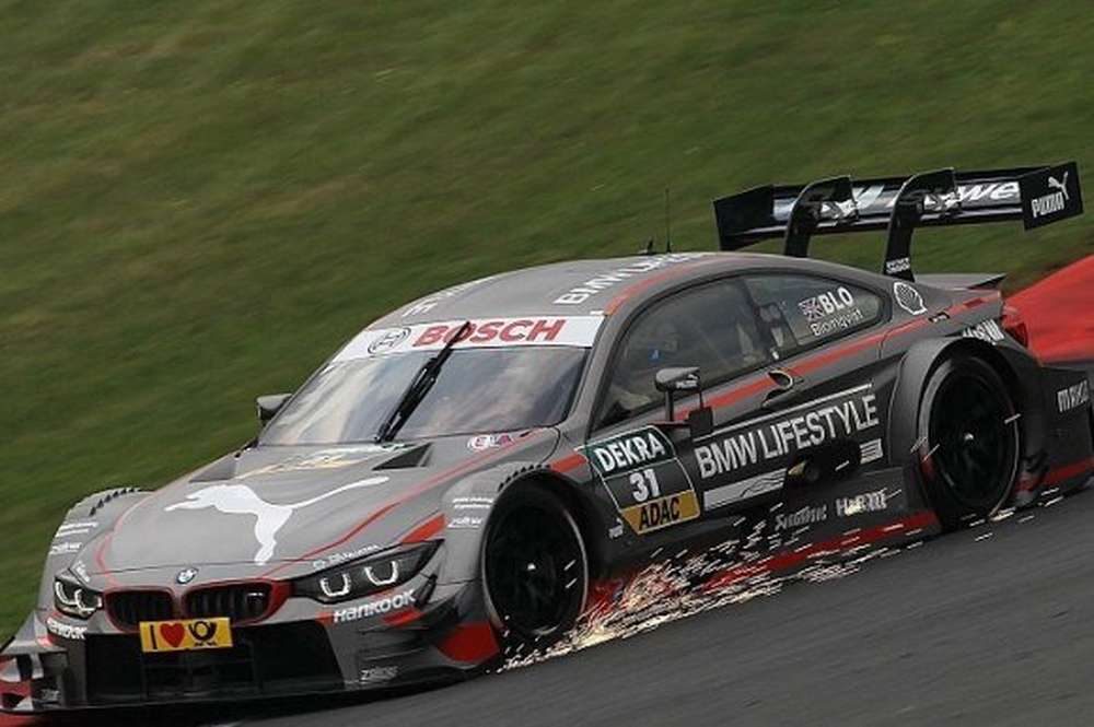 Porsche DTM. Honda DTM. Возле ДТМ. Пит стоп ДТМ.