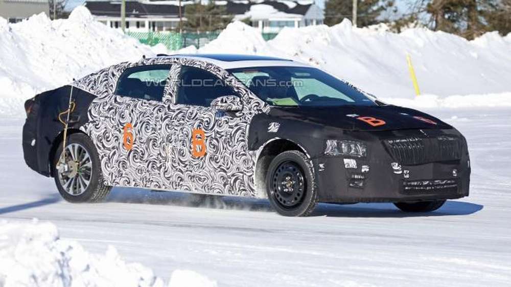 Тестирование нового LaCrosse от Buick не осталось незамеченным