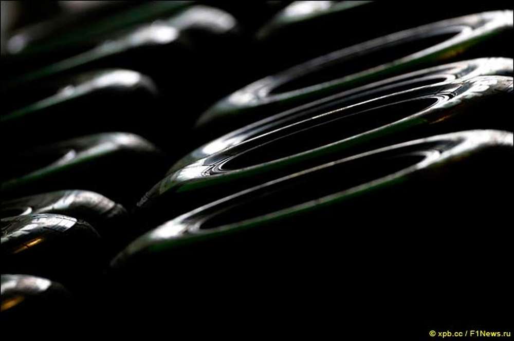 В Pirelli напомнили командам о распределении шин
