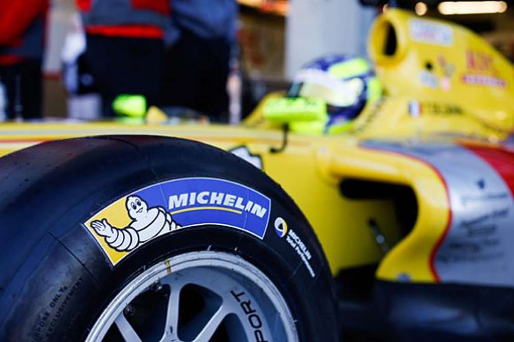 Michelin продолжит поставку шин Формуле Renault 3.5
