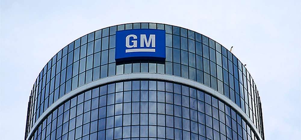 GM начал договариваться о компенсациях российским автодилерам
