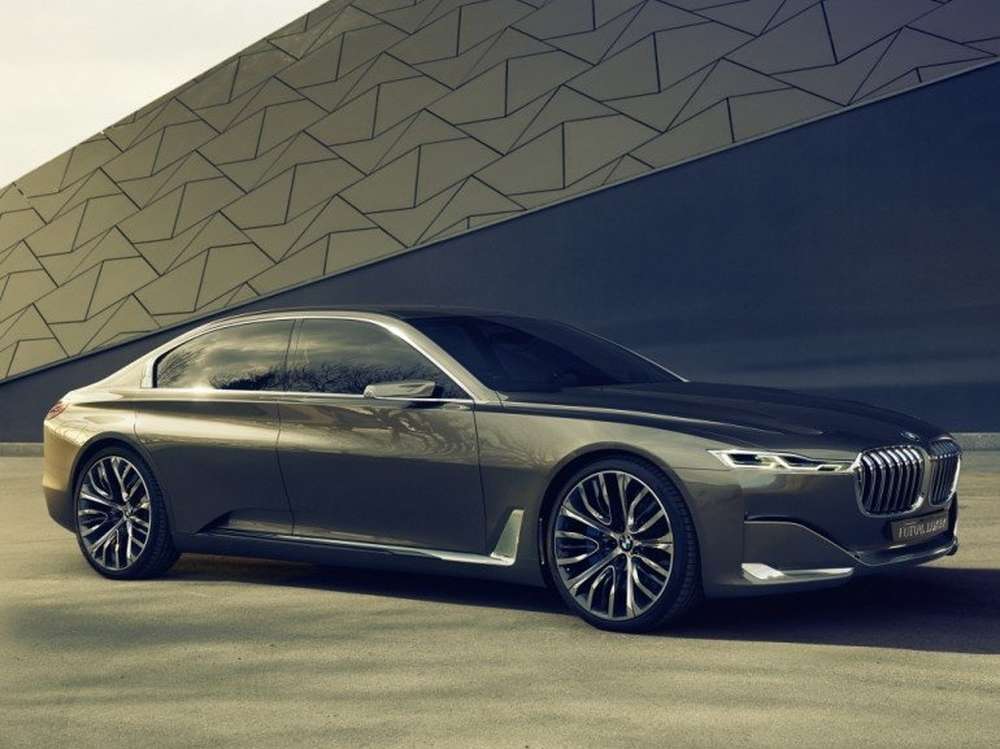 BMW доросла до 9-й серии