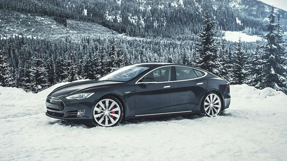 Tesla решила не обновлять седан Model S