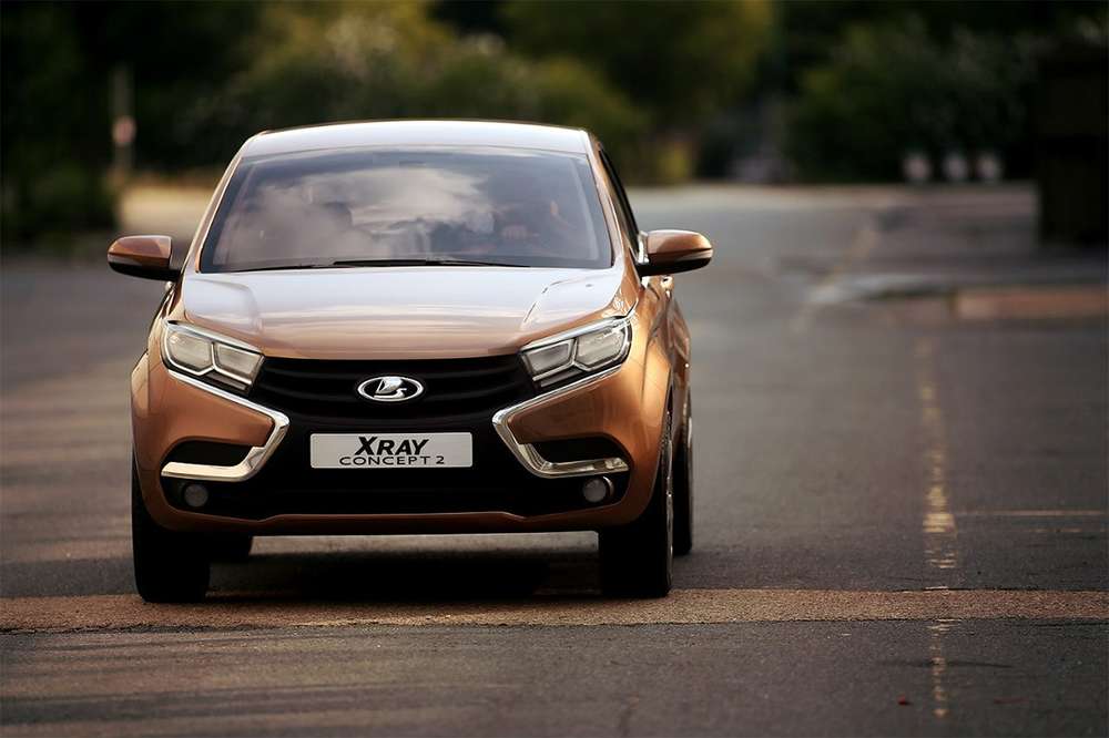 Кроссовер Lada XRAY появится в продаже в феврале 2016 года