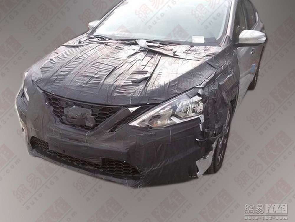 Фотошпионы раскрыли дизайн обновленной Nissan Sentra
