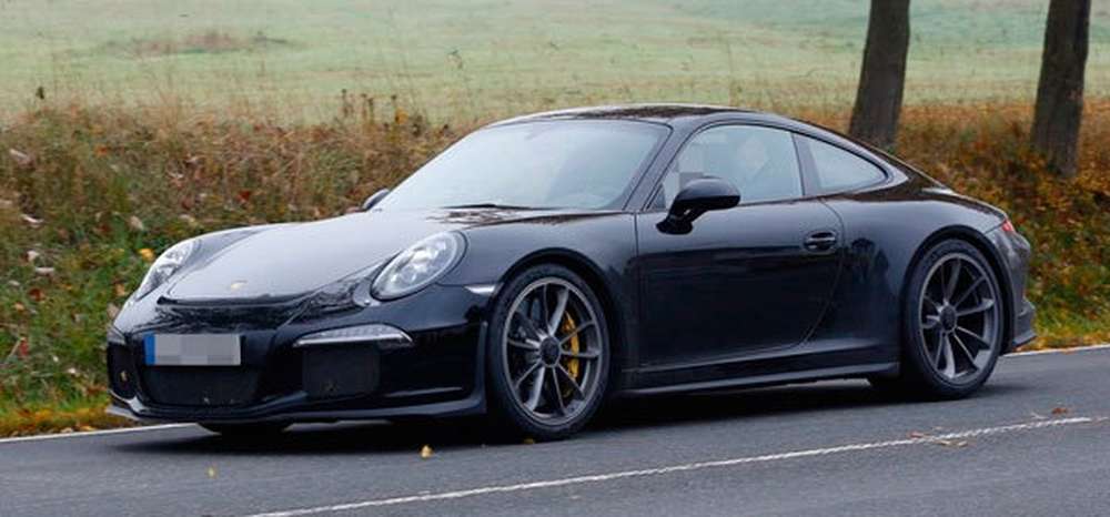 Porsche 911 R впервые замечен на тестах