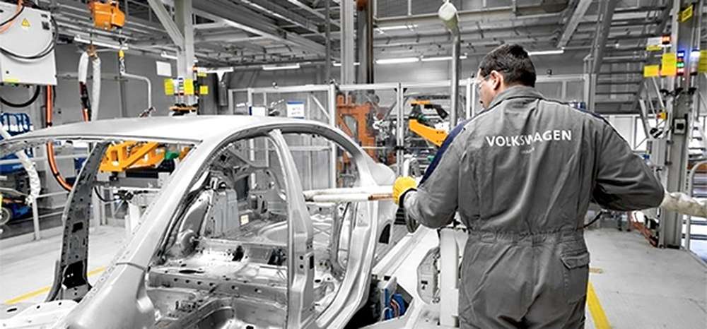 Приостановлен выпуск автомобилей Volkswagen и Skoda в Нижнем Новгороде