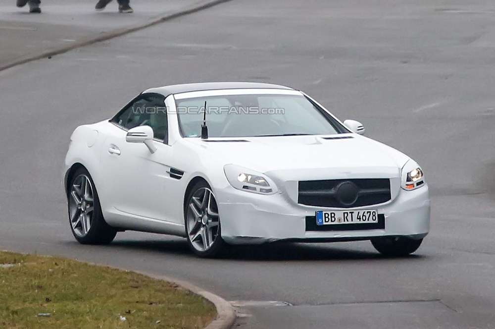 Преемник Mercedes-Benz SLK получит новый турбомотор
