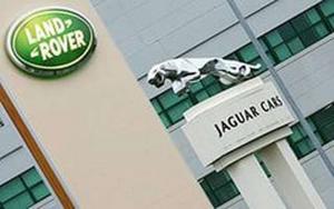 Jaguar Land Rover удивил мир «невидимыми» стойками кузова