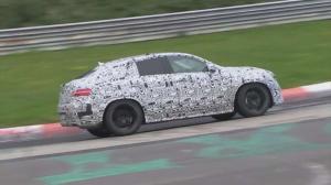 Компания Mercedes-Benz начала тесты AMG-версии кроссовера ML Coupe