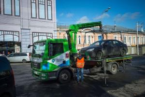 Странная манера парковаться от автомобилистки из Лондона