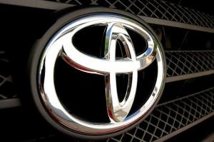 Toyota признали самым дорогим автомобильным брендом