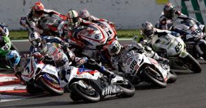 WSBK: Итоги первого дня в Донингтоне