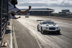 Марка Bentley впервые победила в гонках GT3 на этапе серии Blancpain Endurance