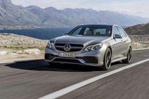 Фотошпионы рассекретили новый AMG-вариант «Мерседеса»