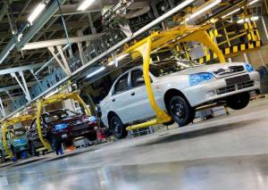 Кризис на Украине грозит остановкой автозаводов