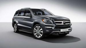 Опубликованы первые фотографии фэйслифтингового Mercedes-Benz GL-Class
