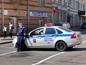 В центре Москвы в воскресенье будет ограничено движение