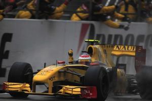 В Renault довольны результатами гонки в Сингапуре