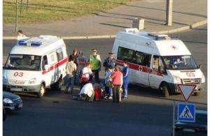 В Алматы водитель «Ауди» сбил на пешеходном переходе супружескую пару