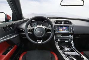 Jaguar оснастит седан XE самыми экономичными дизелями