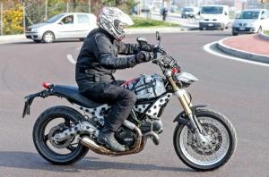 Новейший Ducati Scrambler пойман на дороге