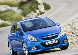 Opel тестирует новую Corsa OPC