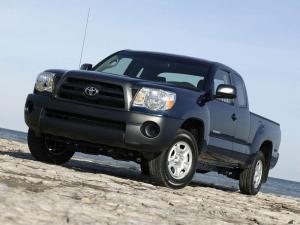Toyota отзывает пикапы Tacoma